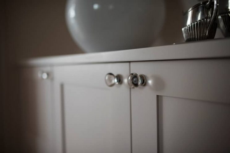 Wardrobe door knob handles