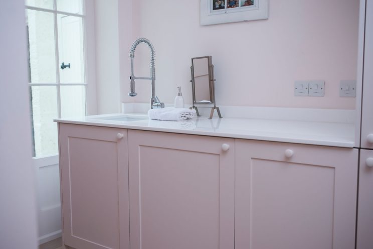 Elegant pink bathroom cabinets