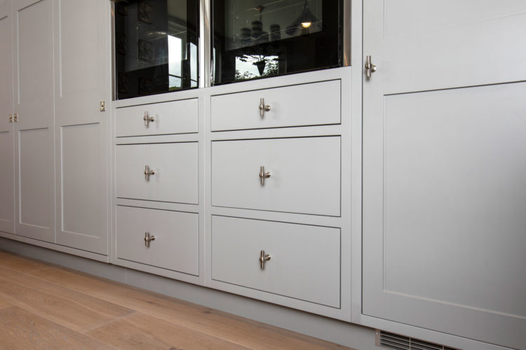 Shaker kitchen cabinets finished in Farrow and Ball Manor House Grey